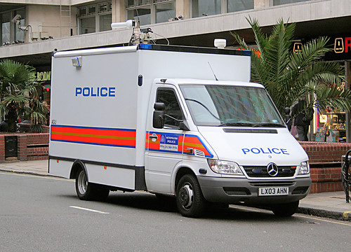 London Riots - Metropolitan Police vehicle | AGU | bowroaduk | Flickr