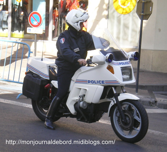 Motard police