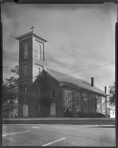 St Josephs, analog 4x5 largeformat viewcamera blackandwhitefilm aristafilm vintageblackandwhite vintagefilmcamera bwfp burkeandjamesorbit