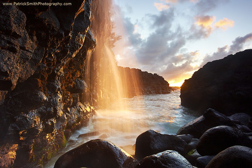 ocean sky cloud seascape black rock landscape hawaii lava waterfall pacific kauai queensbath