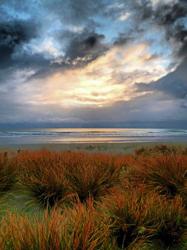 ocean sea newzealand christchurch sun sol beach sunrise dawn pacific dune canterbury nz southisland sunup daybreak newbrighton summoning
