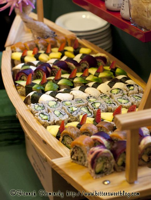 Vegetable Sushi Boat