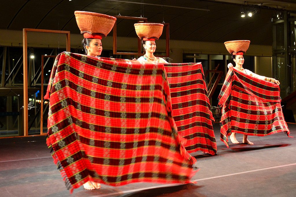 Philippines Dance #5 | Performed by the Tarlac State Univers… | Flickr