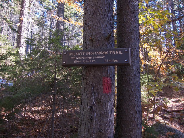 0:16:57 (14%): sign hiking newhampshire mtkearsarge winslowtrail