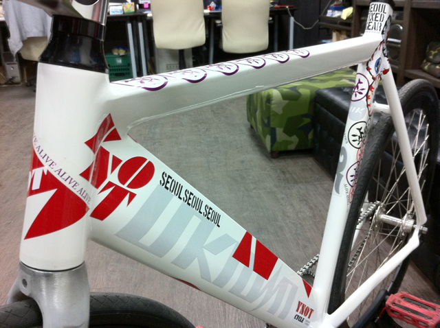 WK new track bike / @SFG OFFICE