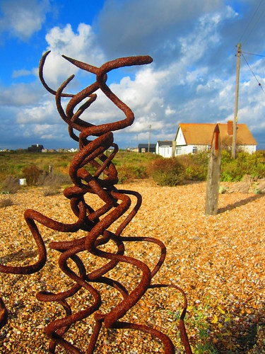 Rusty wire sculpture | by miss j 61