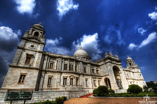 Victoria Memorial Hall by Ashok ...... Lost in Wilderness