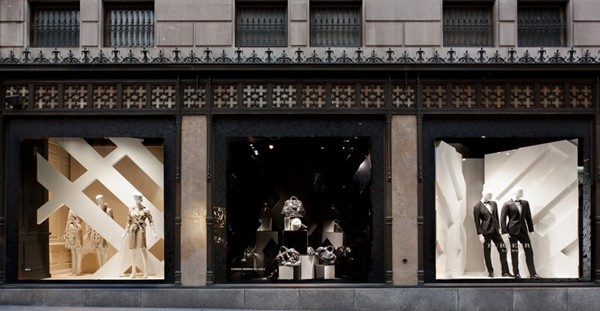 windows at Saks Fifth Avenue New York 2 