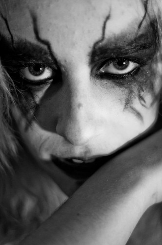 Black Metal ist Krieg | Make Up and model: Zoe Palhares | Flickr
