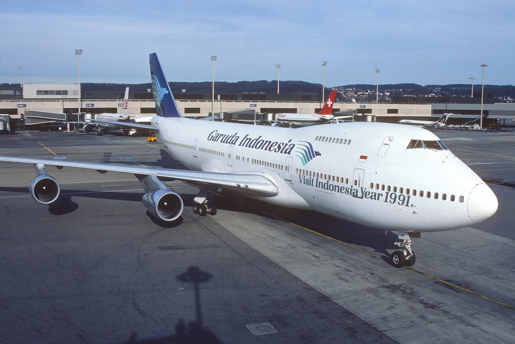 Garuda Indonesia Boeing 747-200; PK-GSE@ZRH, February 1990… | Flickr