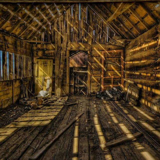 Il vecchio fienile - The old barn