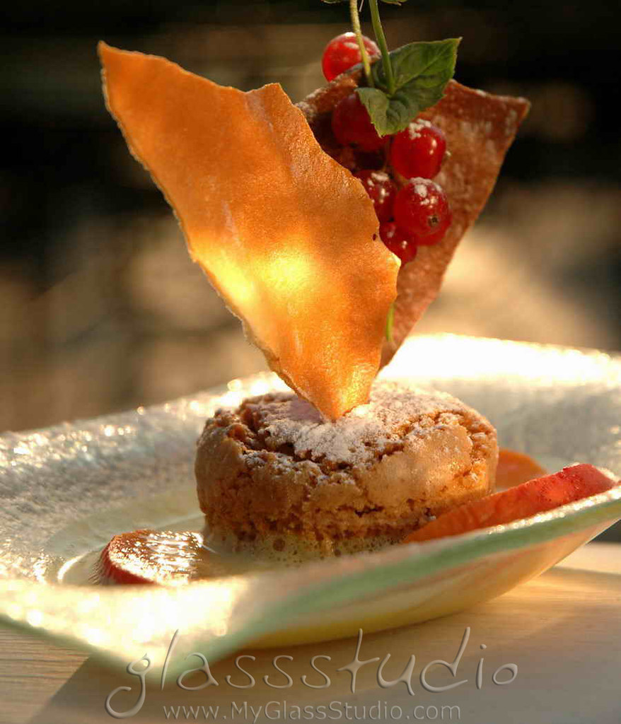 fine_dining_dessert | Fine dining dessert presentation with … | Flickr