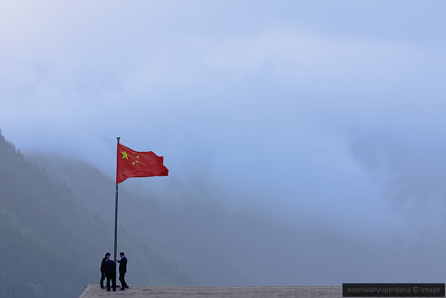 Raising the Republic of China's National Flag