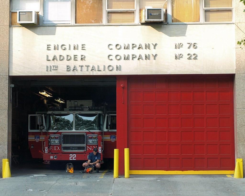 New York City Fire Dept Engine 76 Ladder 22 Patch Monumental Pride