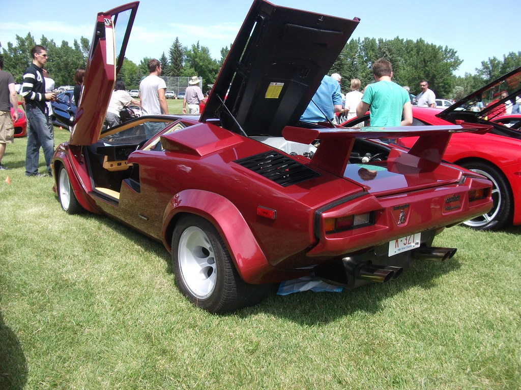 Image of 1988 Lamborghini Countach LP 5000 QV rear
