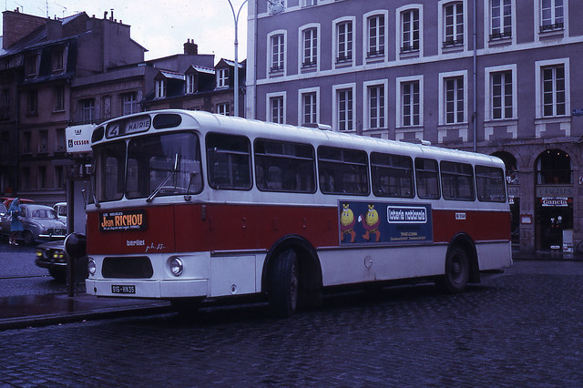 JHM-1974-0418 - Rennes, autobus Berliet ph85