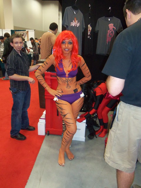 Gen Con 2011:  Cat girl at the Hentai Cafe booth