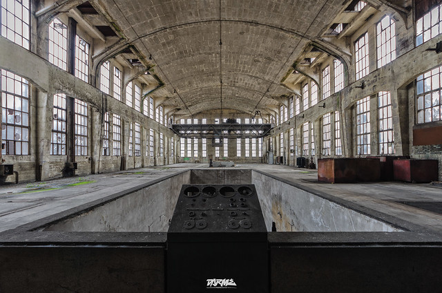 Abandoned factory 07-1