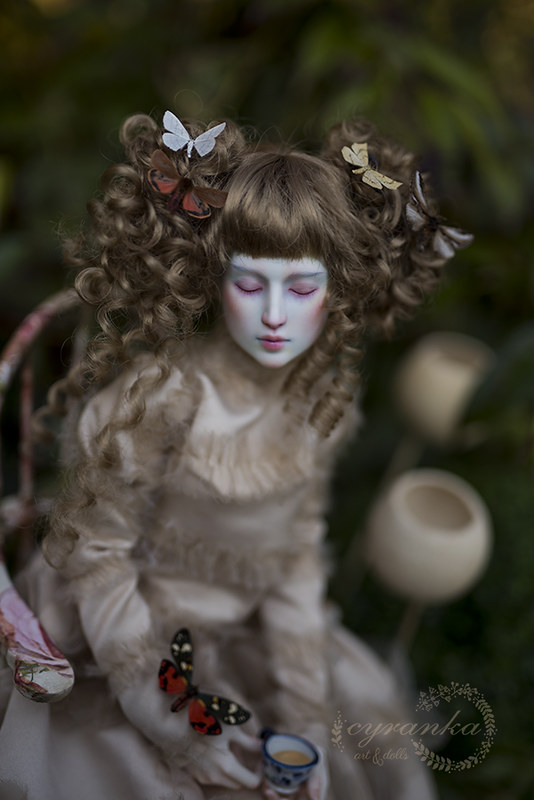 And you’re lost in your own wonderland