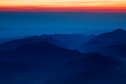 blue abstract mountains silhouette japan sunrise hiking scenic mtfuji 9thstation subashiritrail agustinrafaelreyes