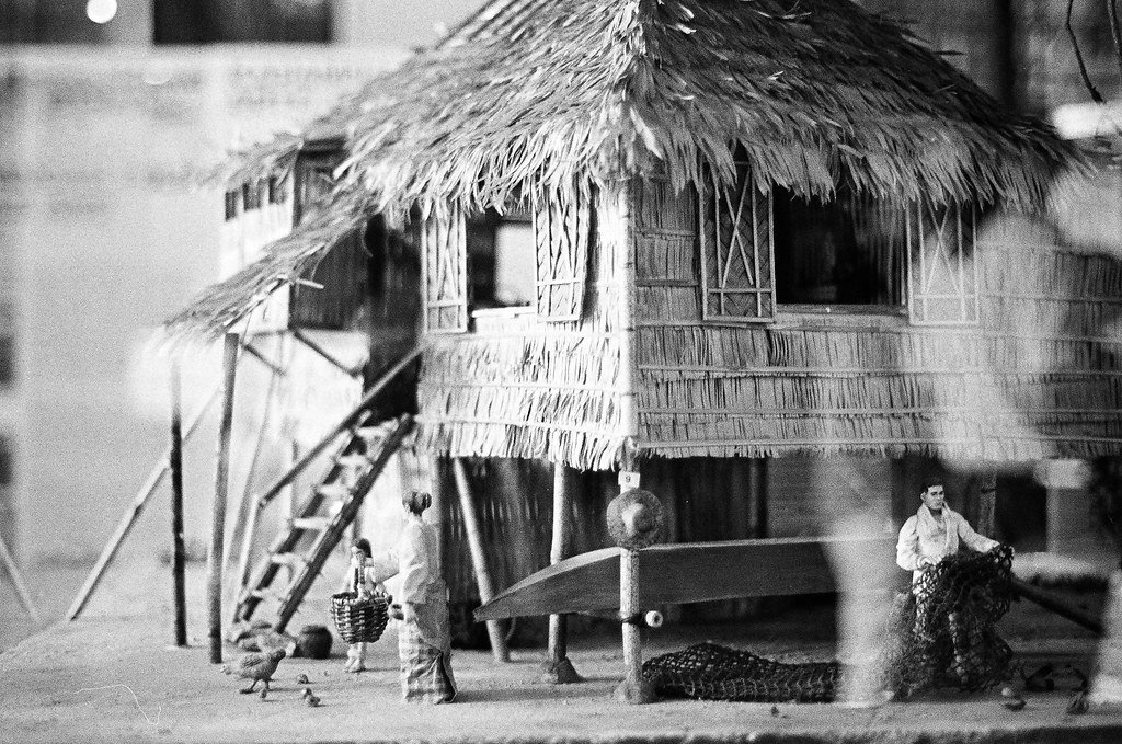Nipa Hut (Bahay Kubo) Diorama | A miniature model of the tra… | Flickr