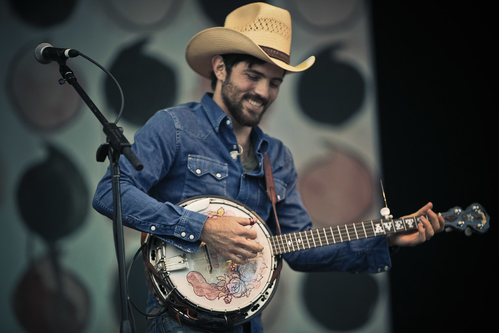 scott avett net worth - Ilustrasi 3