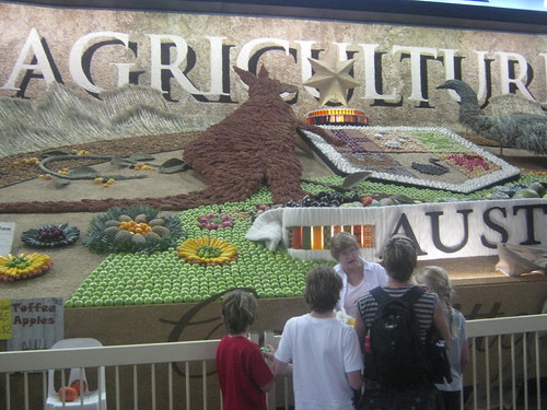 Easter-show 2011 Homebush | by pat syme mpi104 s2