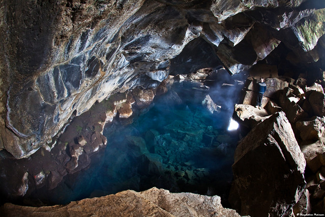 Grjótagjá, geothermal pool/cave in Mývatn peninsula - North Iceland