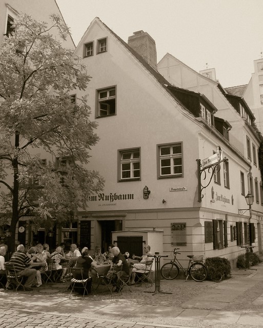 Zum Nussbaum restaurant