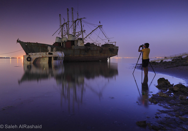 Kuwait - Photographer in the field