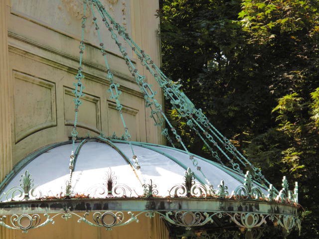 Evergreen House - Tiffany awning over the side door
