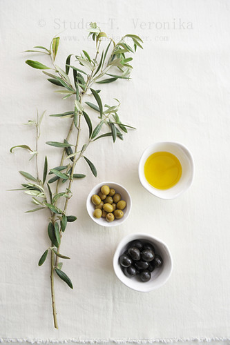 Olives by StuderV