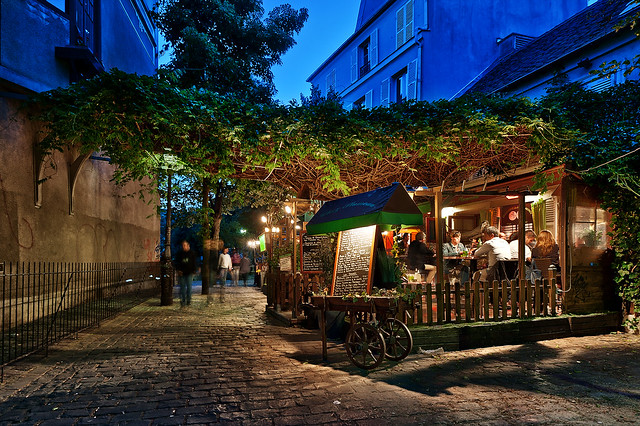 Montmartre at night : Beautiful evening at Restaurant 