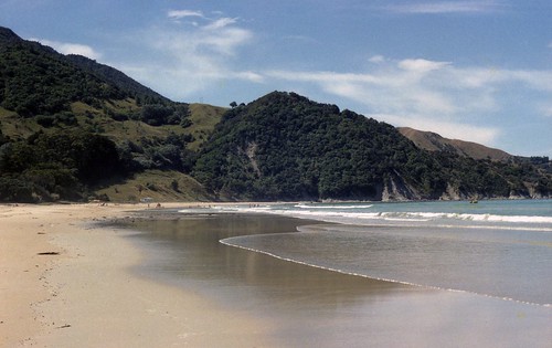 newzealand holiday beach outdoor gisborne anaurabay