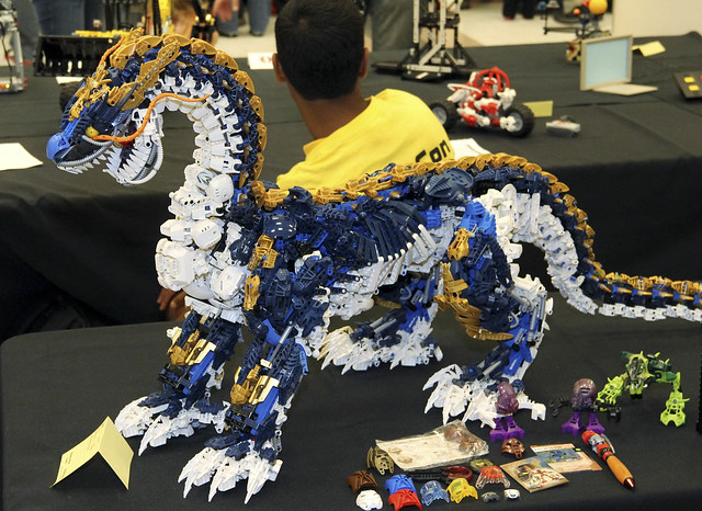 LEGO Bionicle: Komodo by Breann Sledge at Brickcon 2011
