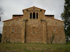 Iglesia de Santa María de Bendones