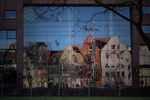 street distortion window glass architecture mirror poland wroclaw lowersilesia nikkor50mmf18g f18g