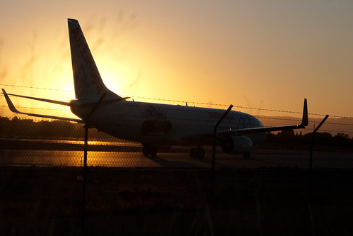 sunset sol plane de europa air jorge lorenzo airbus land puesta 320 lorenzos levc lorenzo´s