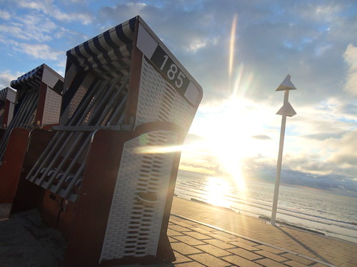Norderney by non existing, Norderney in 2011, the onliest sunny day in my whole vacation!sunrise norderney