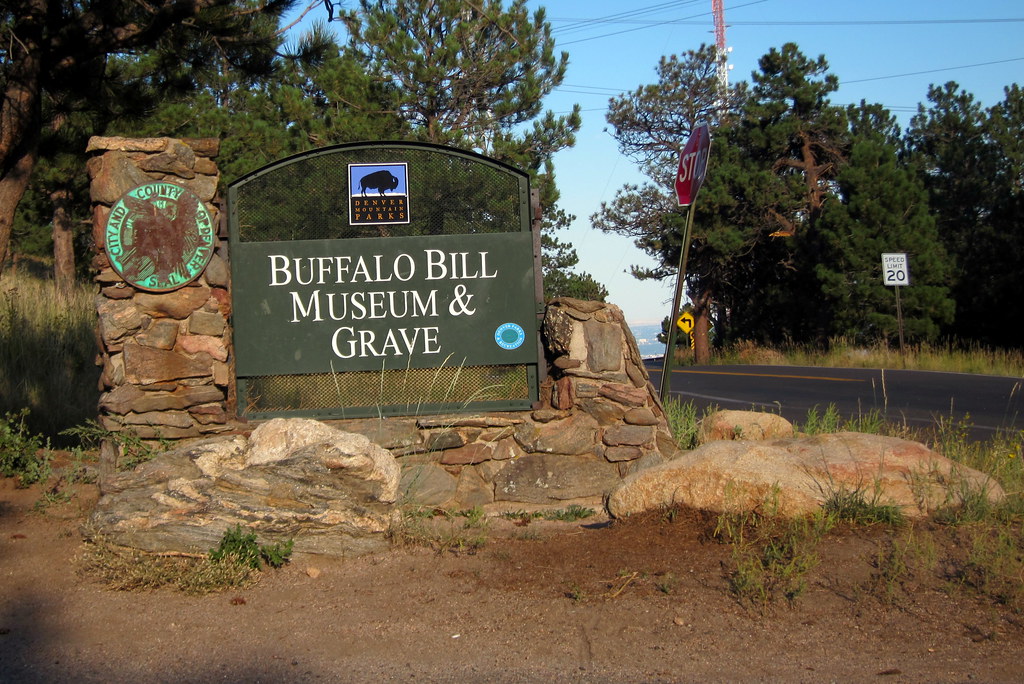 Colorado - Golden: Buffalo Bill Museum and Grave
