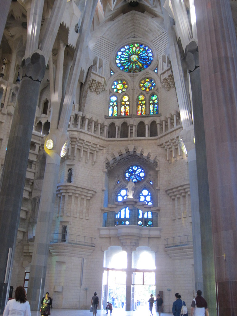 Sagrada Familia, Barcelona 聖家族教堂, 巴塞羅納| 圍繞聖家族教堂曾有過許多爭論。有人取笑… | Flickr