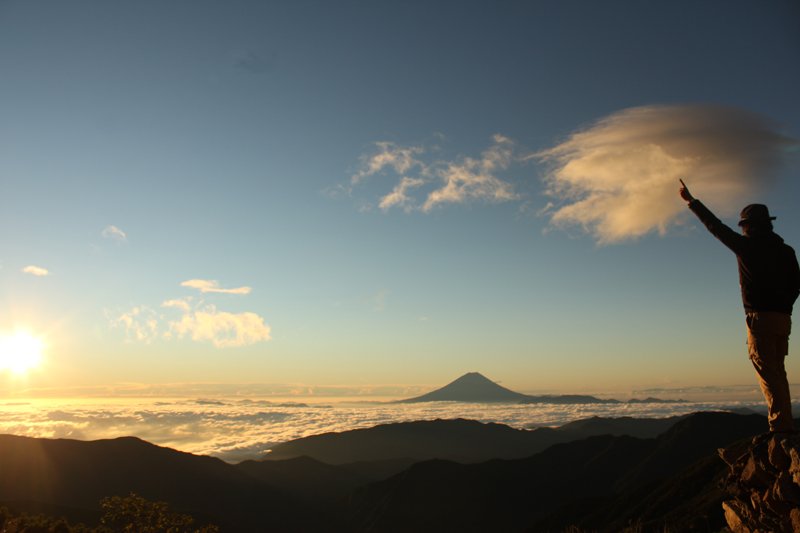 北岳からの御来光