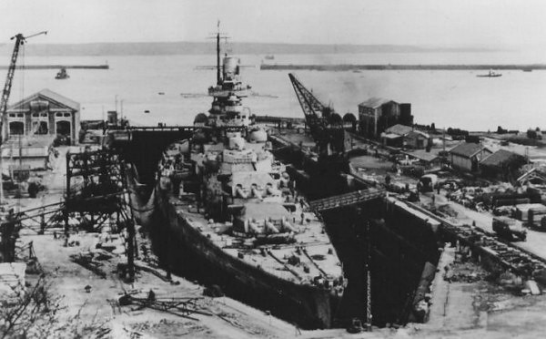 Schlachtschiff « Gneisenau » (1936)