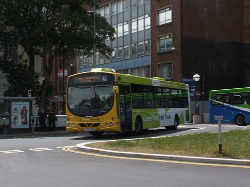 Reading Buses 1032 Wright bodied Scania YN57 FWH | simon_n17 | Flickr
