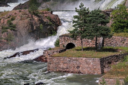 bridge water wasser sweden schweden älv waterfalls brücke trollhättan vännern vattenfall wasserfälle göta runlama
