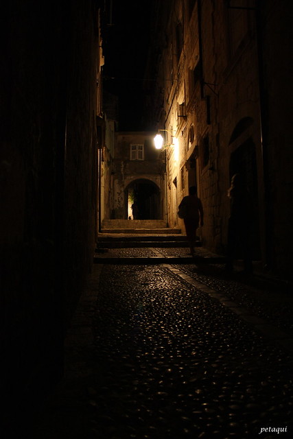 Oscuridad en Dubrovnik