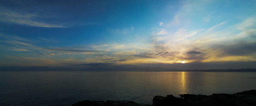 ocean sunset sky panorama water clouds rocks bc pacific britishcolumbia victoria vancouverisland shore juandefucastrait 6images mikescellphone samsunggalaxysgti9000