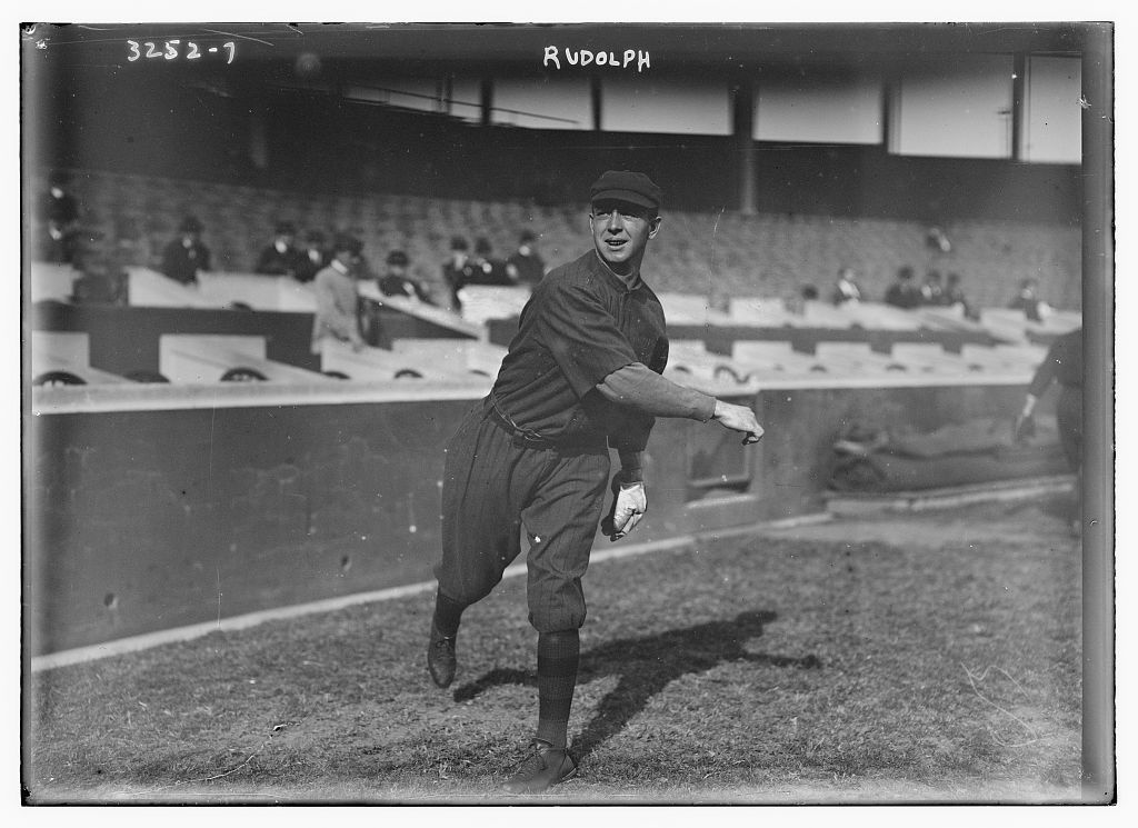 [Dick Rudolph throwing ball, Boston NL (baseball)]  (LOC)