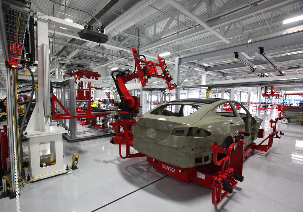 Tesla Autobots | a factory tour after the Model S drive on t… | Flickr
