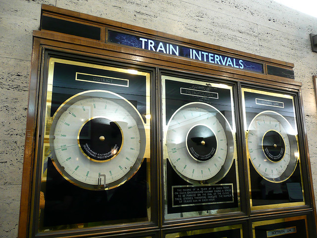 55 Broadway - Train Intervals